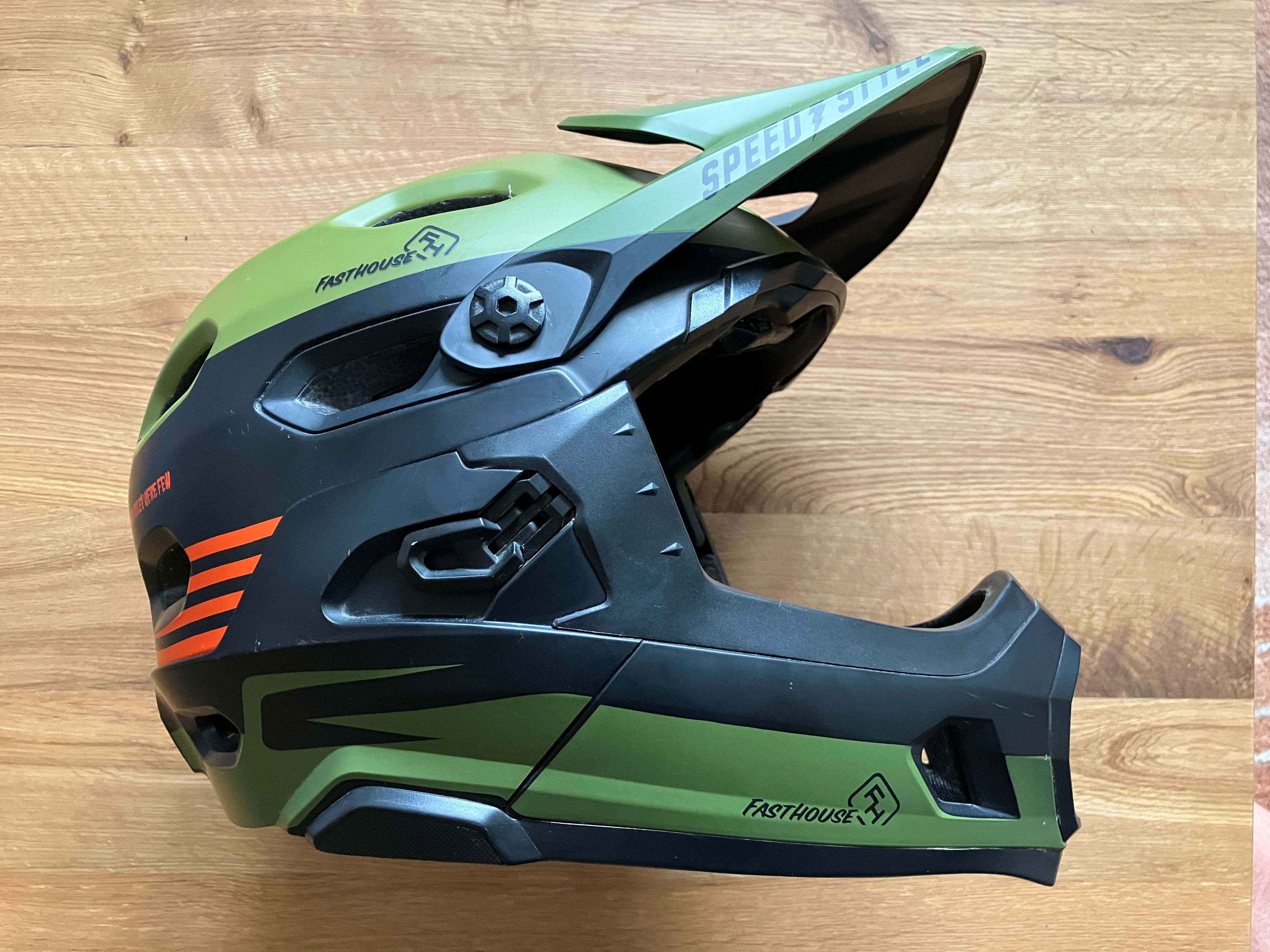 Kask BELL Super DH MIPS Fasthouse, matte green/orange, (L) 50% ceny!