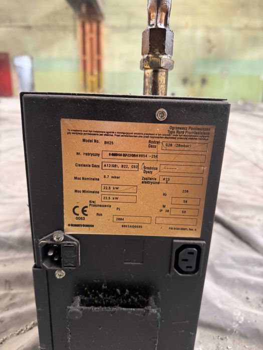Promiennik Gazowy Przemysłowy 22.5kW - Ogrzewanie Hali Produkcyjnej