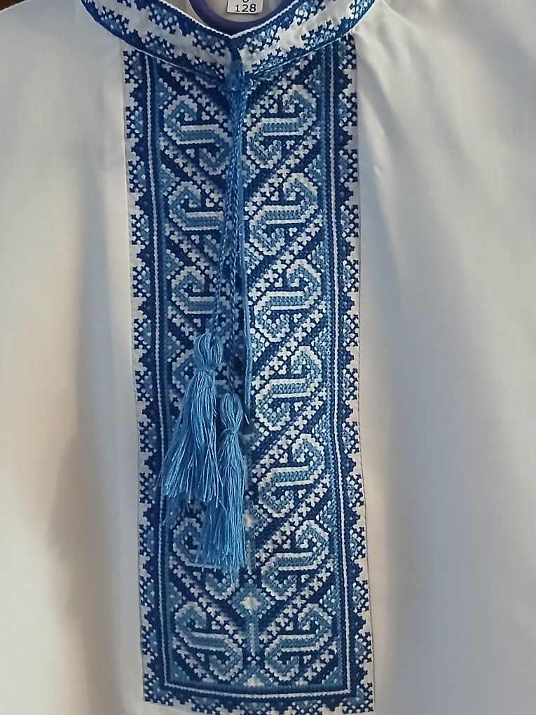 Вишиванка на 8р. 128см.