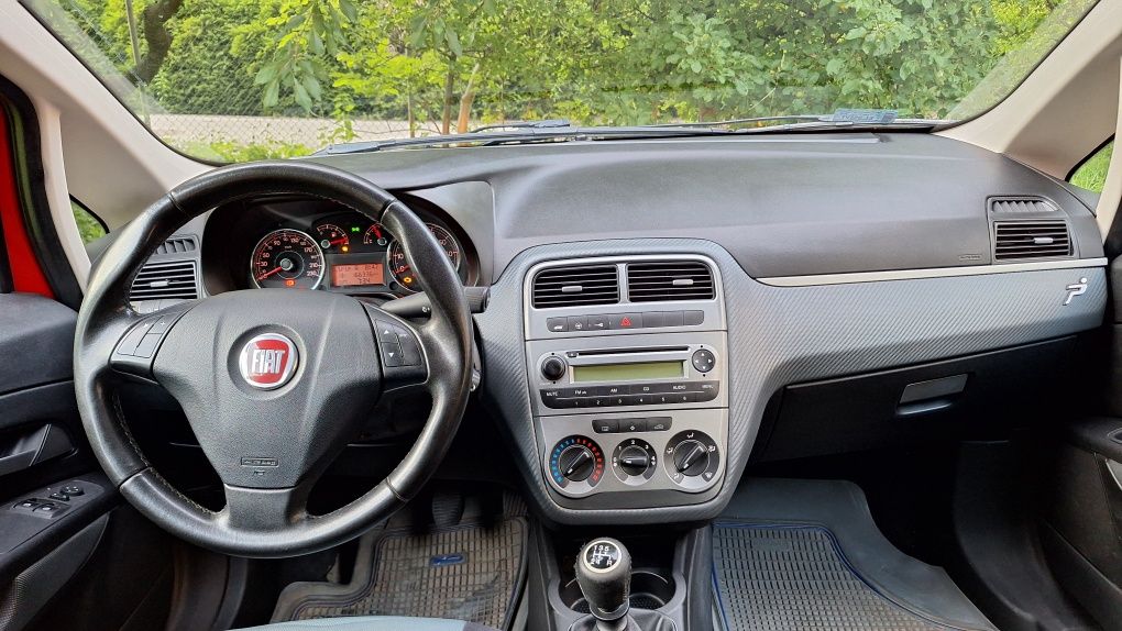 Fiat Grande Punto 1.4 benzyna - fajne auto