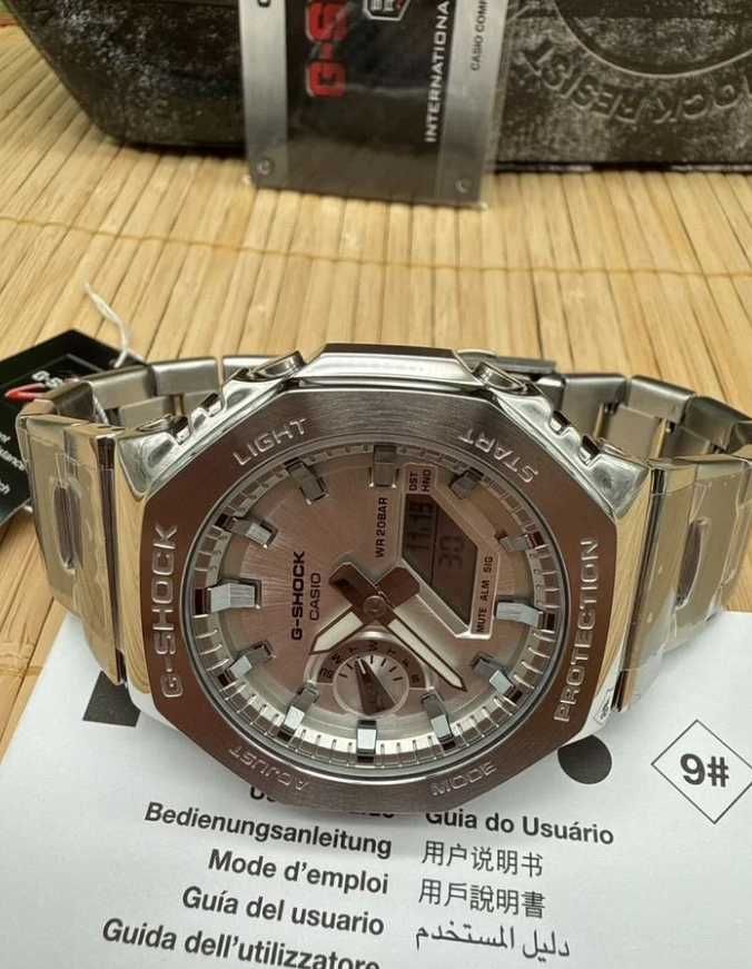 Наручные мужские часы Casio G-shock GM-2110D-7A