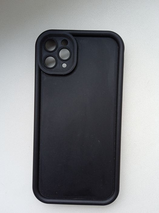 Чехол на iPhone 11 (pro)