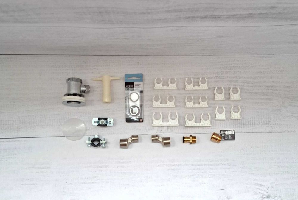 Zestaw hydraulika Korek Nakładka Obejma  Redukcja Uchwyt do rur 19 El