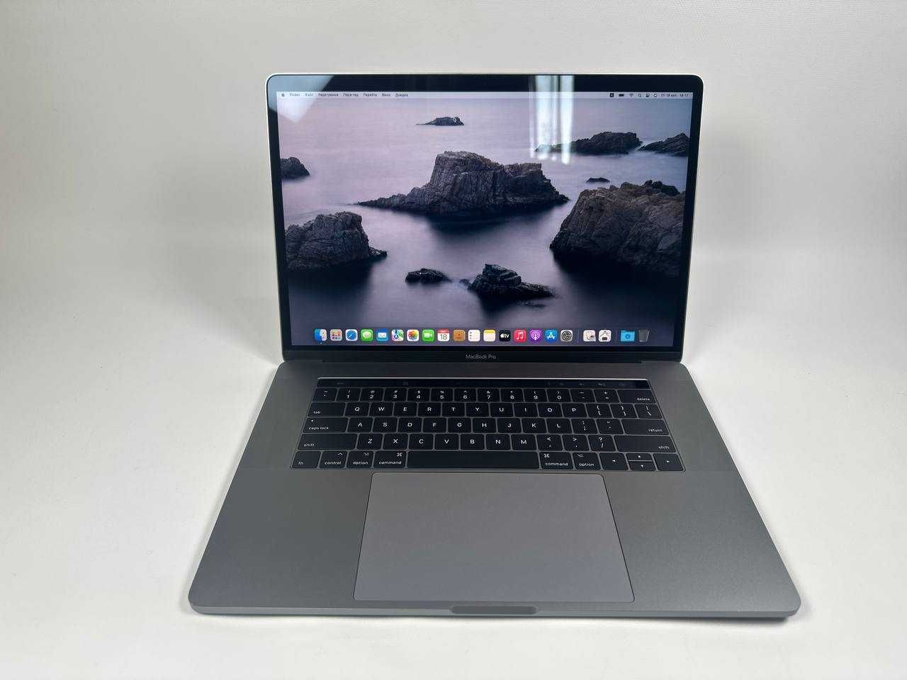 Apple MacBook Pro A1707 i7 16GB 256GB