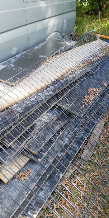 Pozostałości po budowie