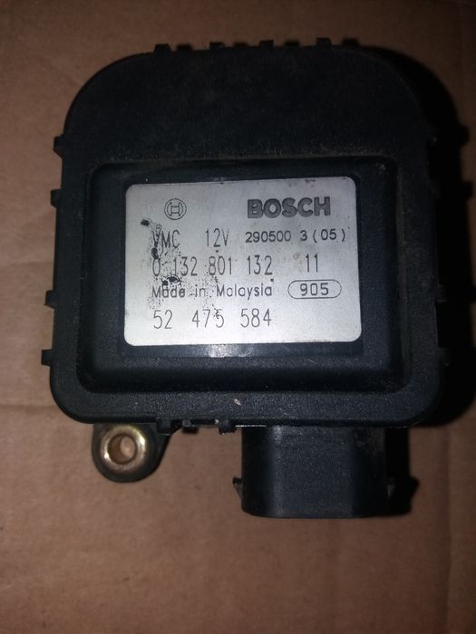 0 132 801 132 11Bosch привод заслонки печки