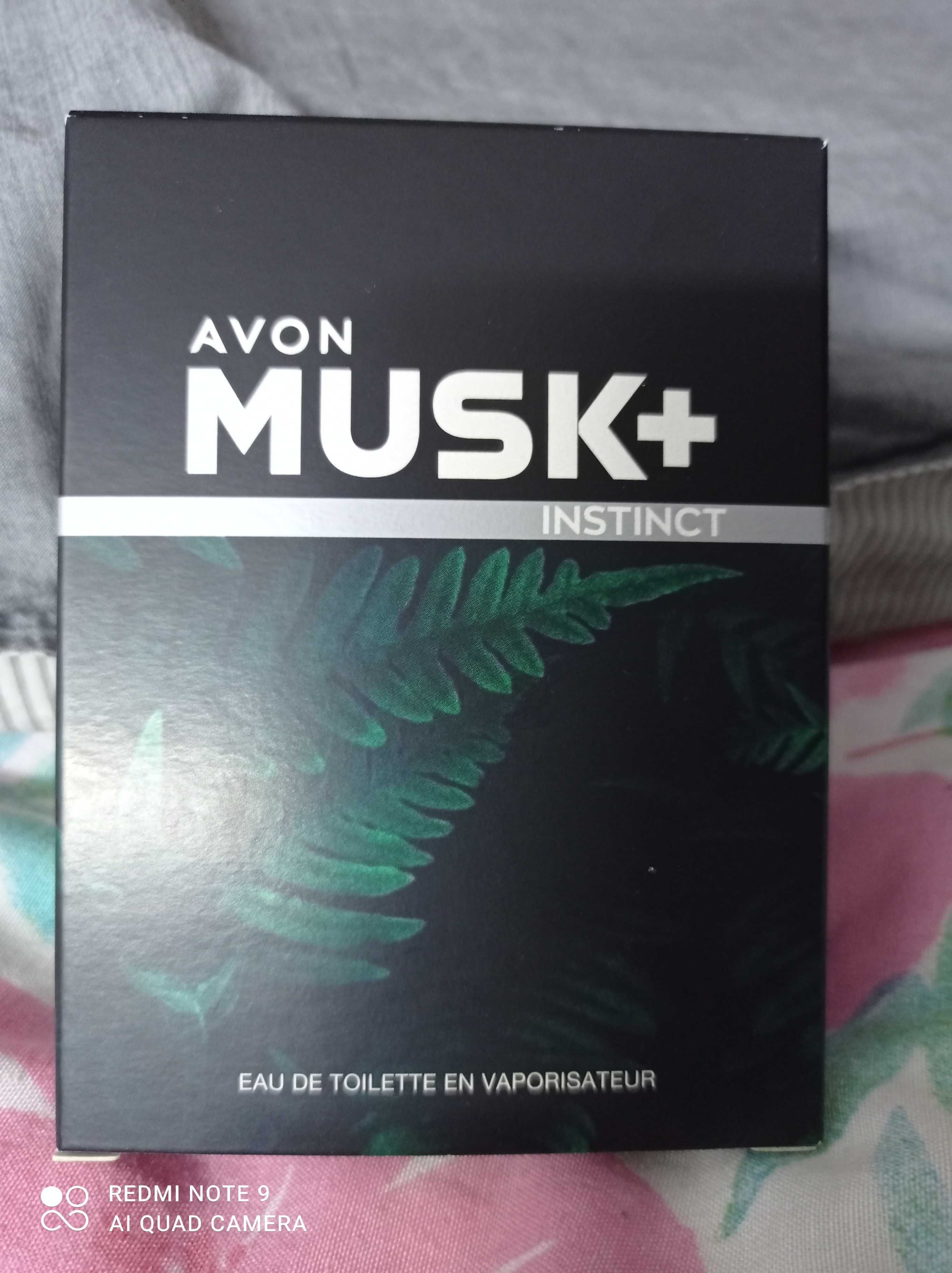 Woda toaletowa męska Avon Musk Instinct.