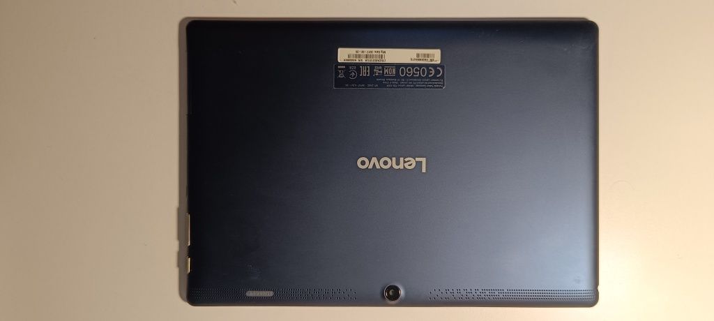 Продам планшет Lenovo TB2-X30F