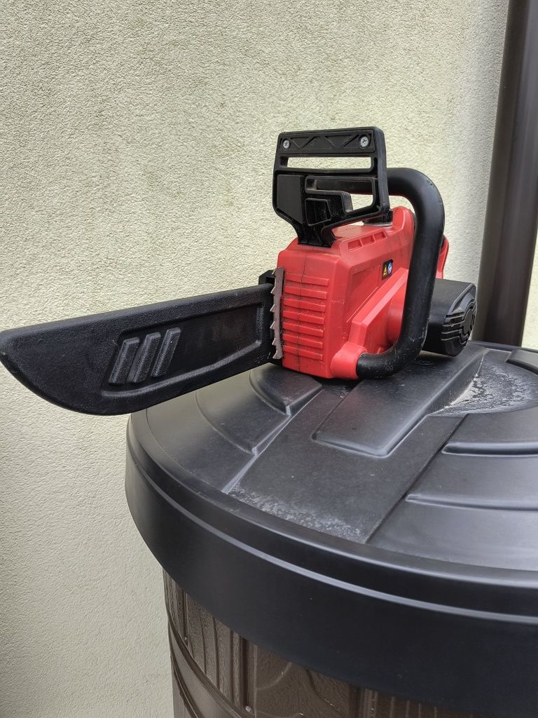 Piła akumulatorowa GE-LC 18li einhell