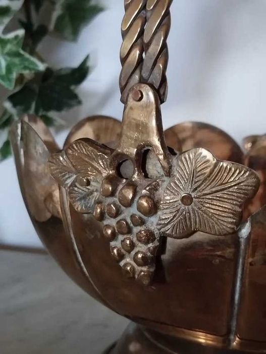 Fruteira Dourada