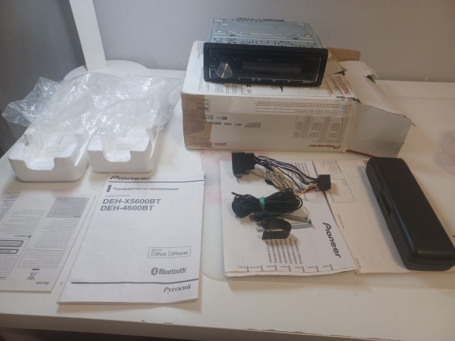 Radio Pioneer Deh-x5600bt