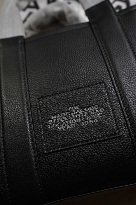 MARC JACOBS The Tote кожаная сумка оригинал
