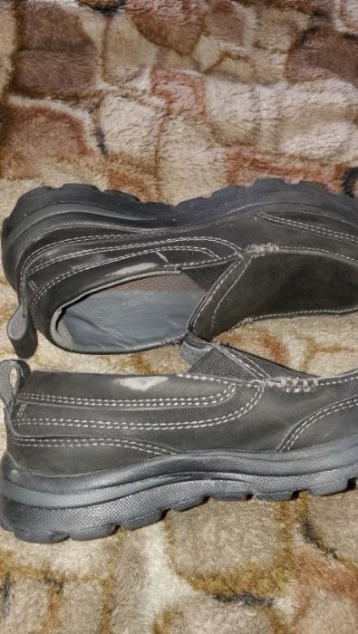 Mokasyny chłopięce Skechers roz.31