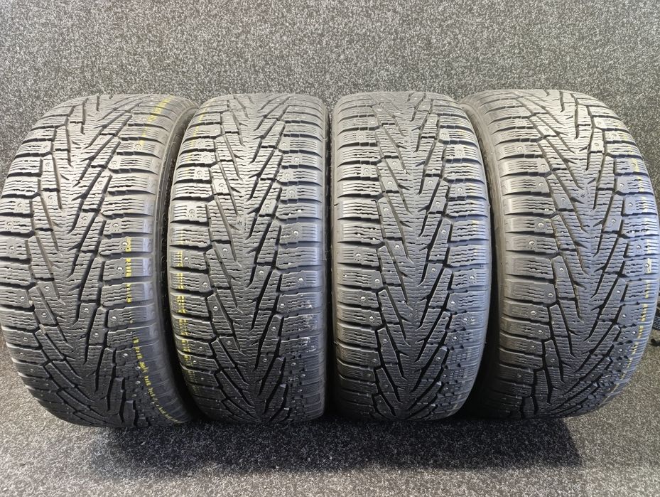 Шини 255/50R19 Nokian (шип)