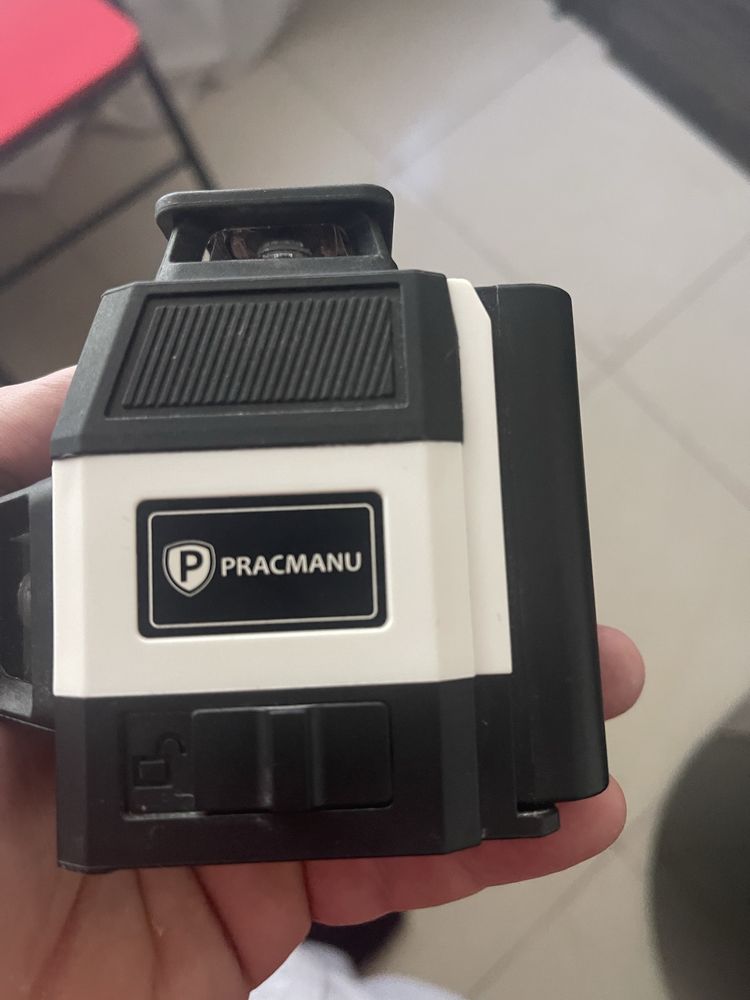 Продам лазерный уровень