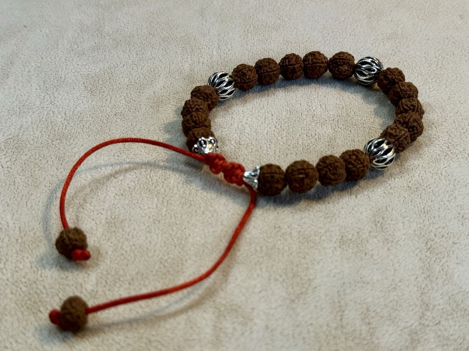 Bransoletka Mala z Rudrakshy 5 Mukhi rozmiar 17,5-24cm