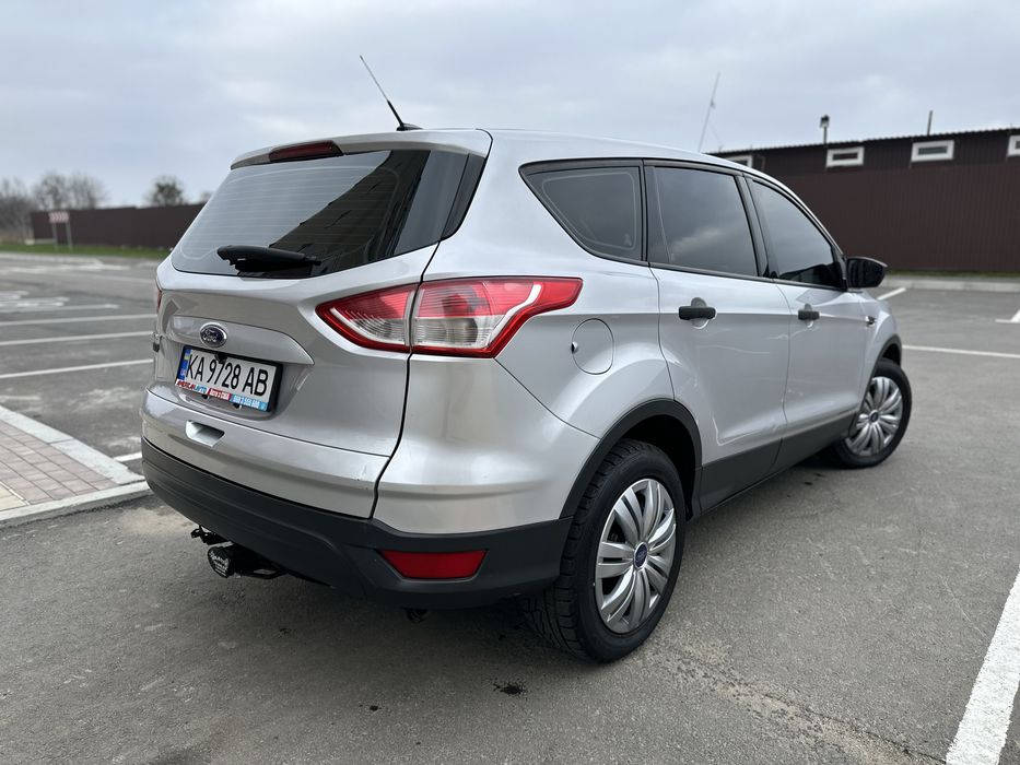 Ford Escape 2,5 газ/бенз Автомат