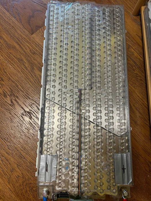 Акумулятори ячейки Тесла 4 кВт