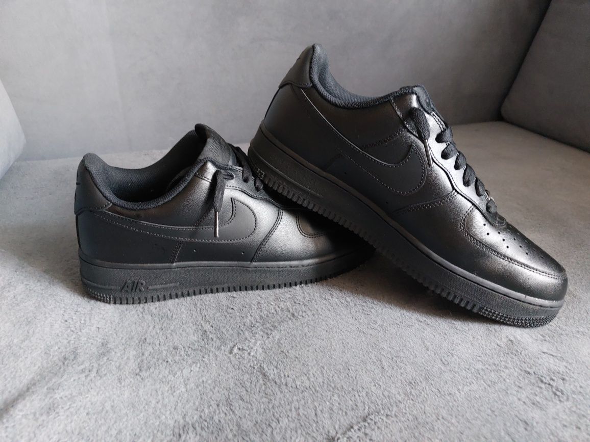 Nike Air Force 1 Black (czarne)