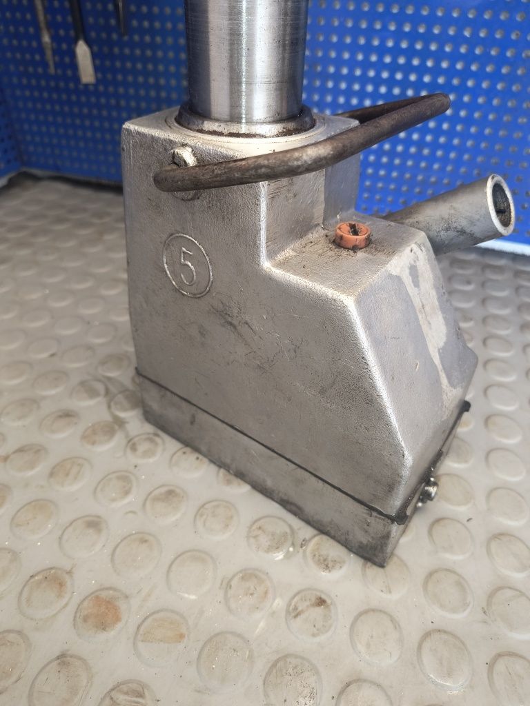 Skamet podnośnik szyby elektryczny 5t hydrauliczny żaba