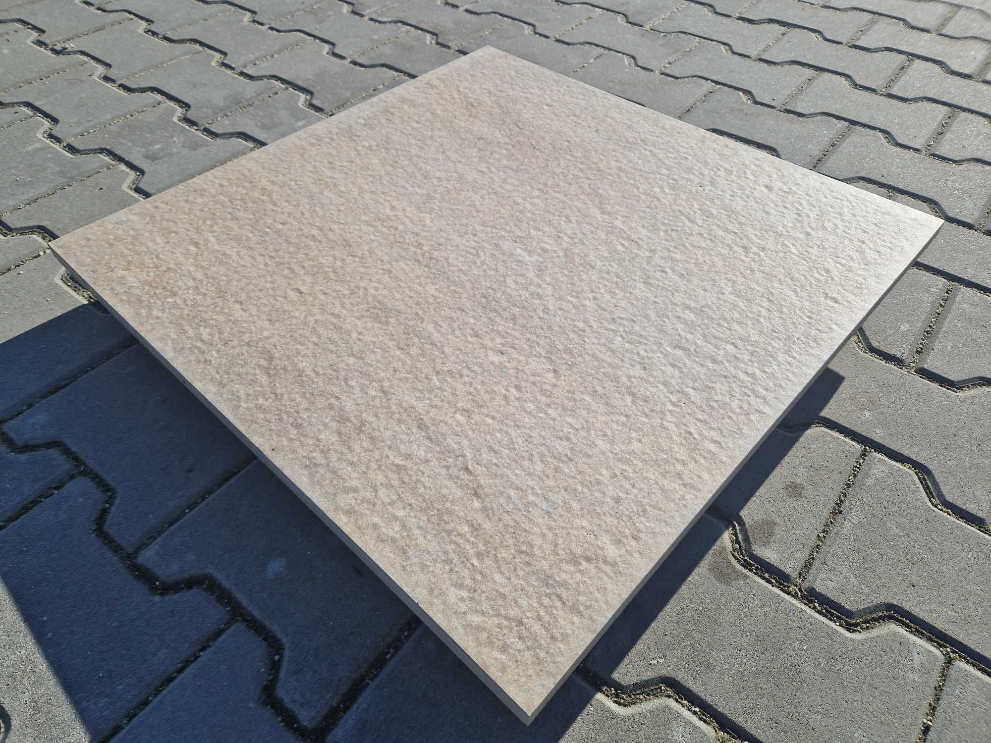 Płytka Tarasowa PIETRA SERENA CREAM 60X60X2 G2