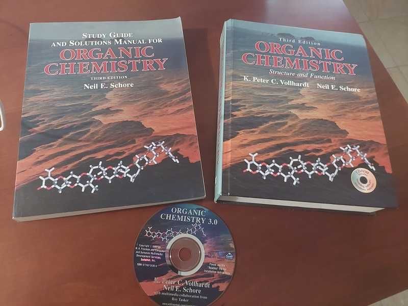 Livro “Organic Chemistry” - Volumes I e II com CD