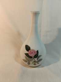 Wazonik porcelana Wedgwood Hathaway Rose – śliczny