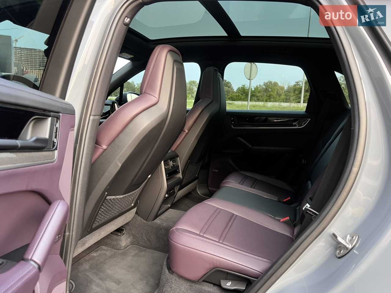 Продам Porsche Cayenne 2024, в розстрочку