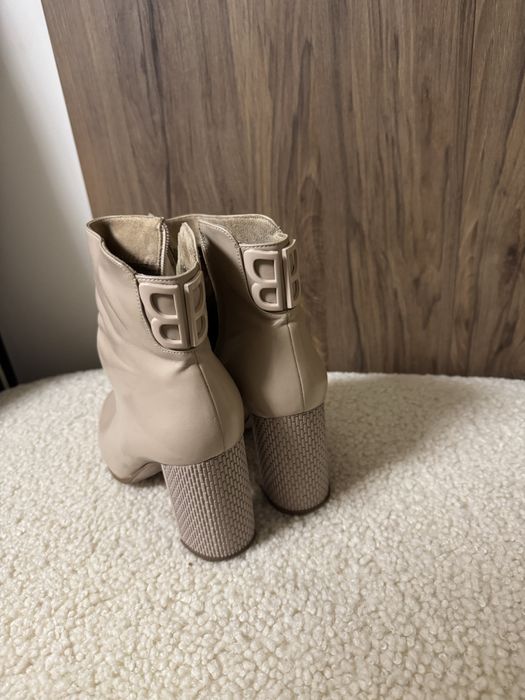 Ботильйони розмір 38