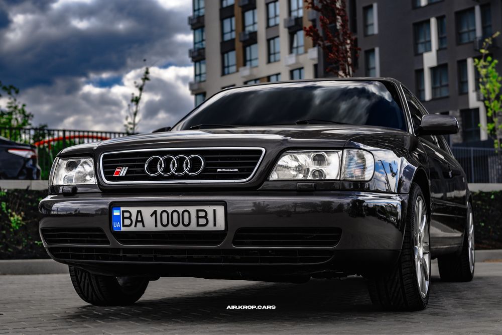 Audi S6 2.2 turbo quattro