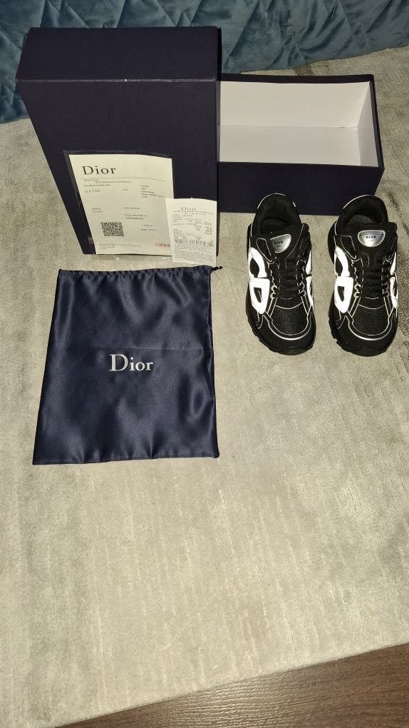 Dior b 30 com fatura