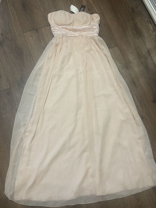 Шифоновое нежное нарядное платье! Новое! Недорого!