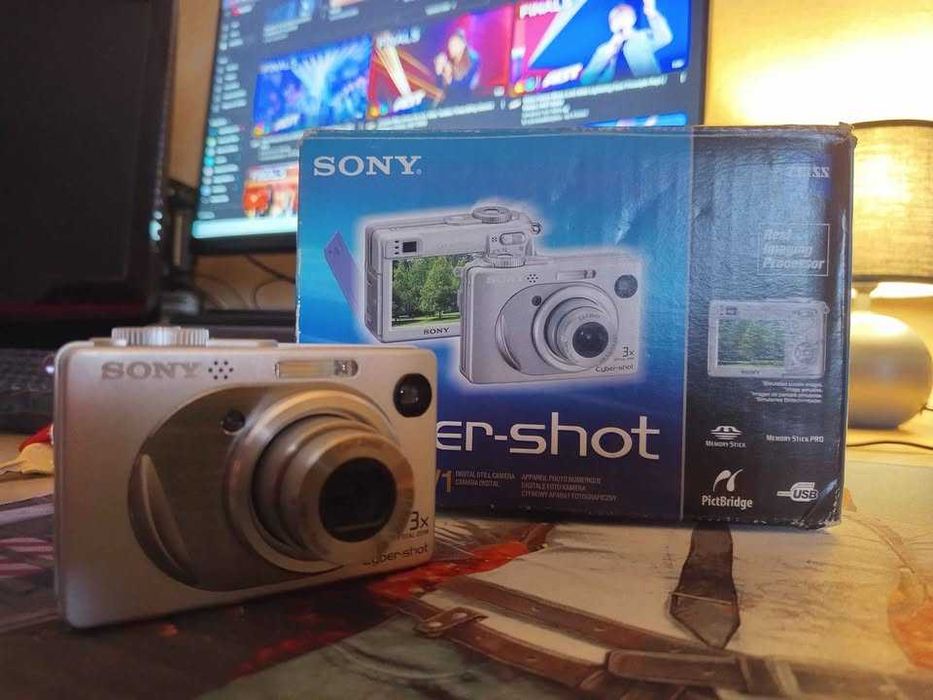 Câmera Digital Sony Cyber-Shot DSC-W1 Como Nova Na Caixa