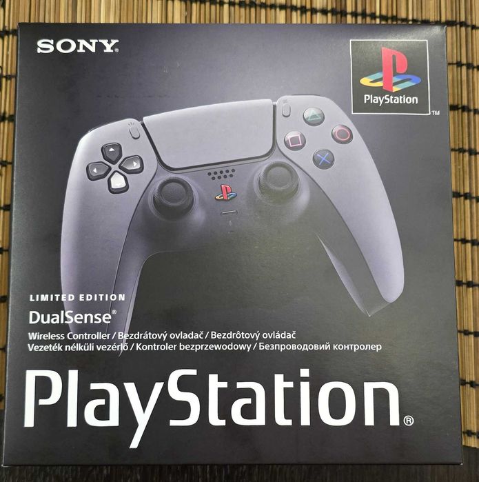 Sony DualSense Limited Edition 30th Anniversary