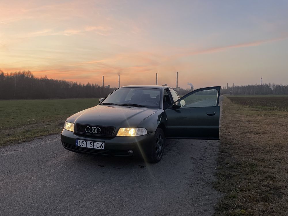 Audi A4 B5 1.6 lpg 1999r