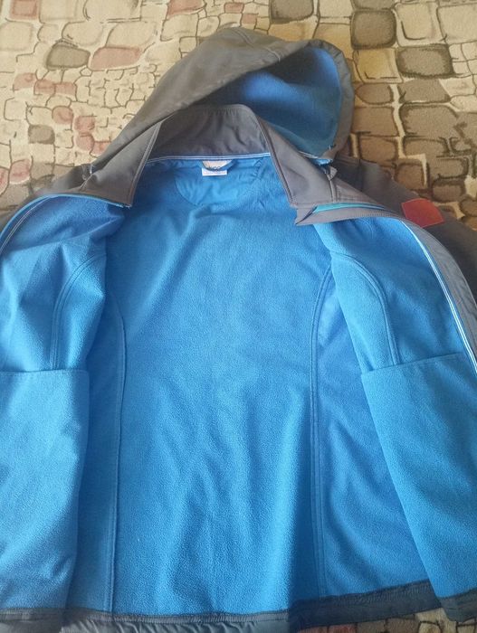 Мужская спортивная куртка ветровка р 50-52