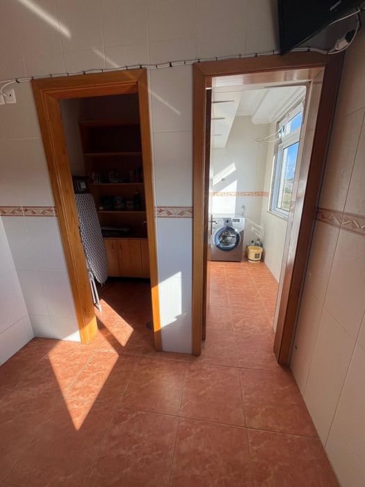 Apartamento T1 com garagem