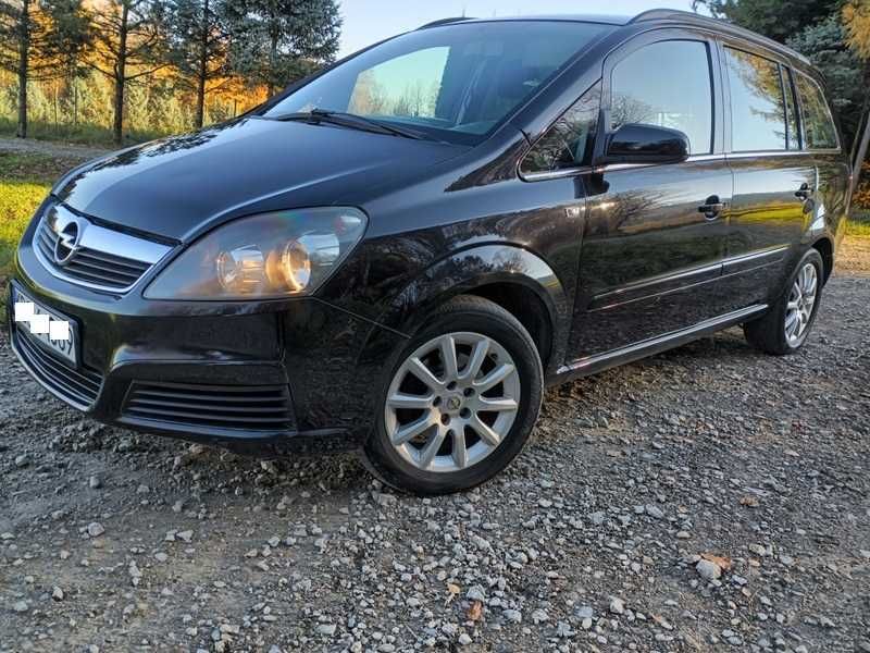 **Opel Zafira B 1.6 16V 2006r, Klima , 7 Foteli, Zadbana ! **