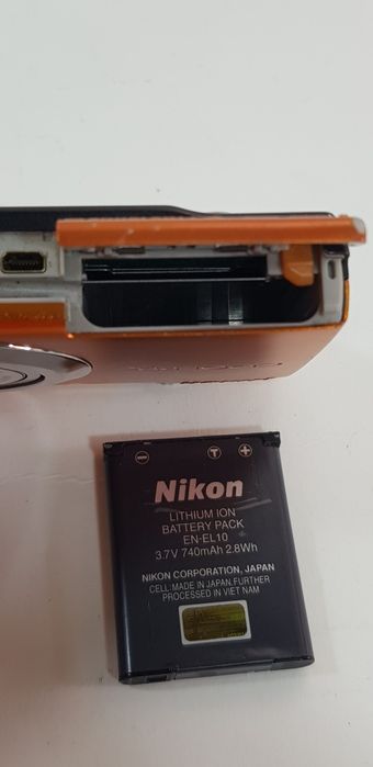 Фотоапарат Nikon Coolpix S3000