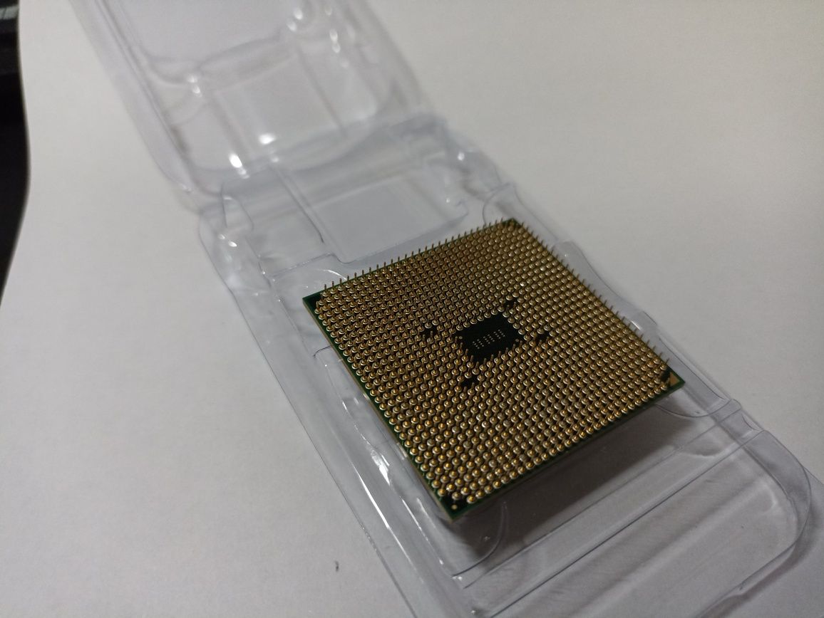 Процессор FM1 APU X4 AMD A6-3670K 2.7GHz/4MB  4 ядра