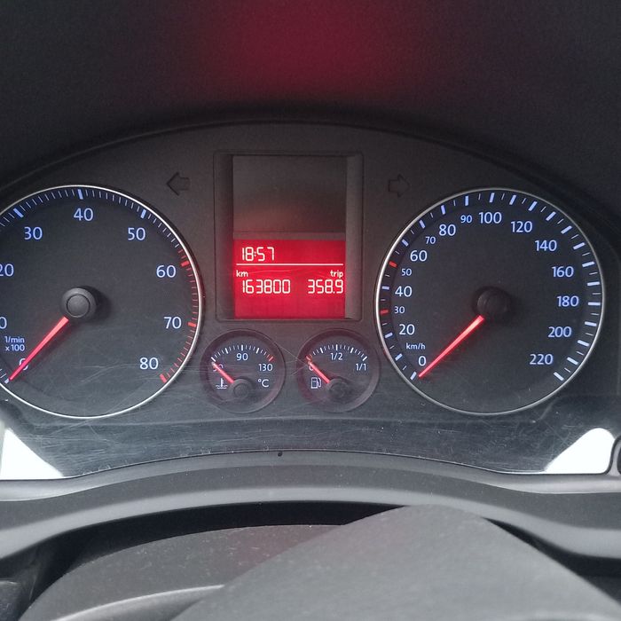 Продам автор хорошим состаяним