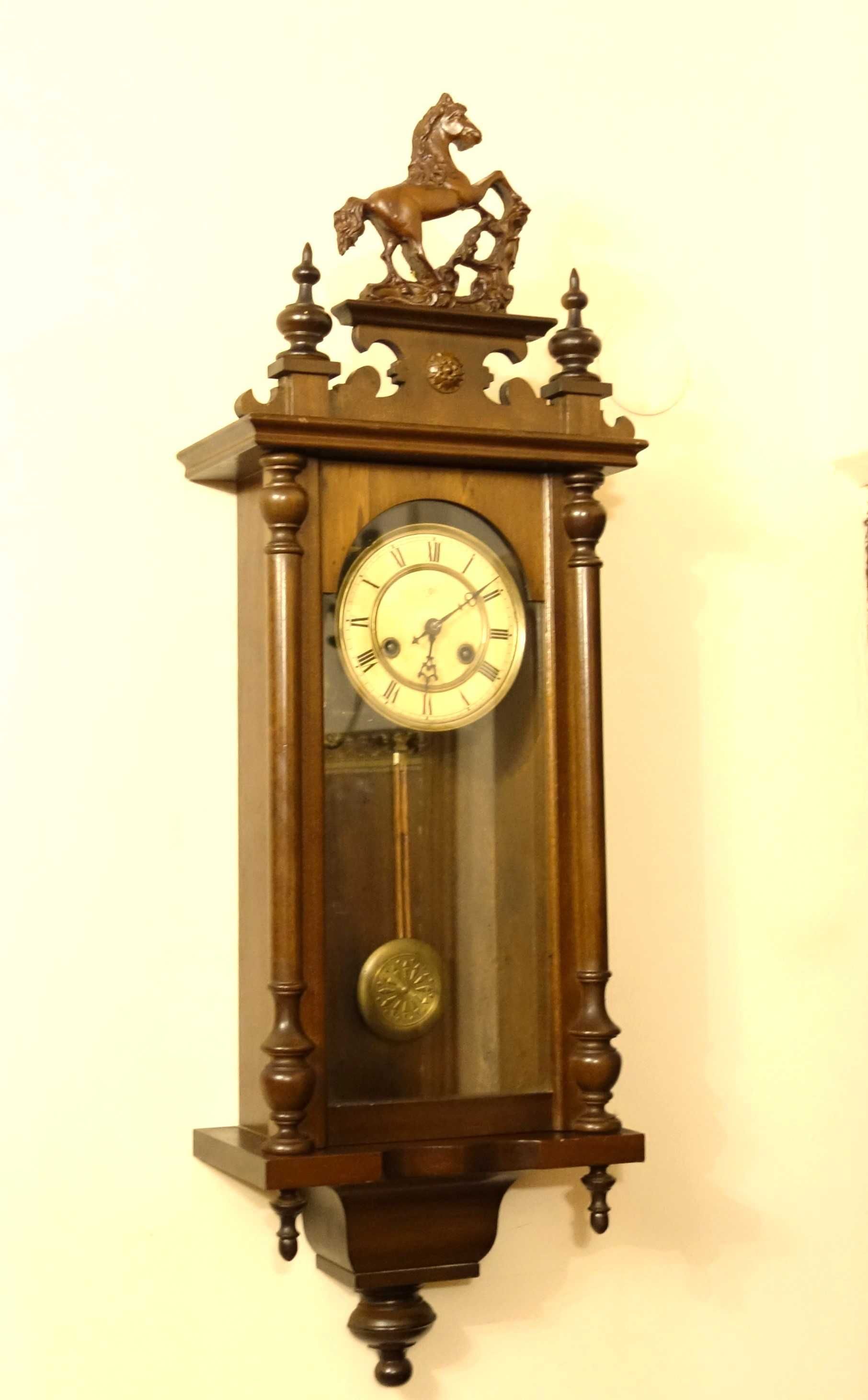 Junghans ładny, duży, stylowy zegar wiszący
