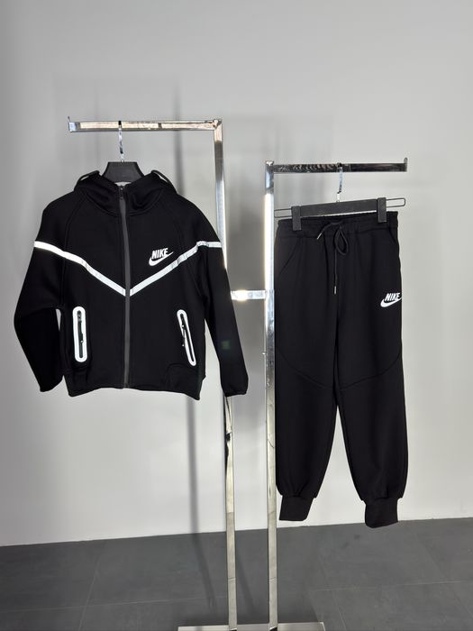 Утеплений Nike Tech Fleece Reflective р140-180