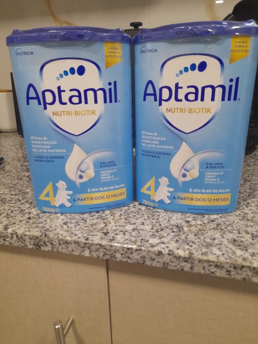 Vendo embalagens de leite de bebe