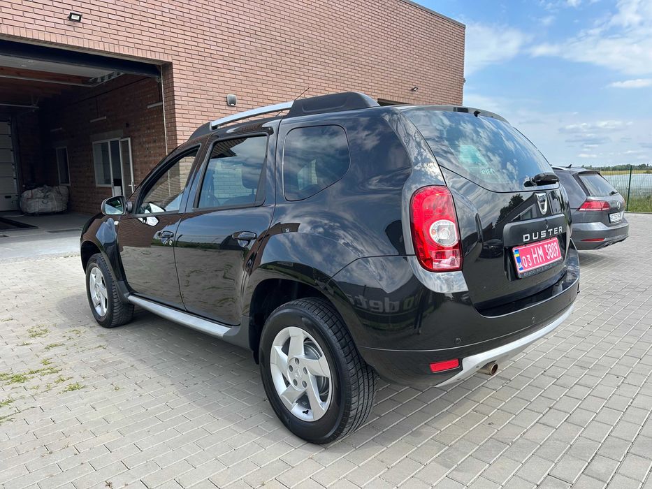 РЕНО дачія Дастер-газ бензин 2012