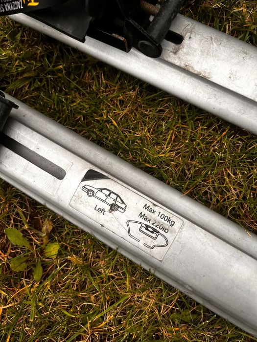 Bagażnik dachowy na 3 rowery toyota corolla