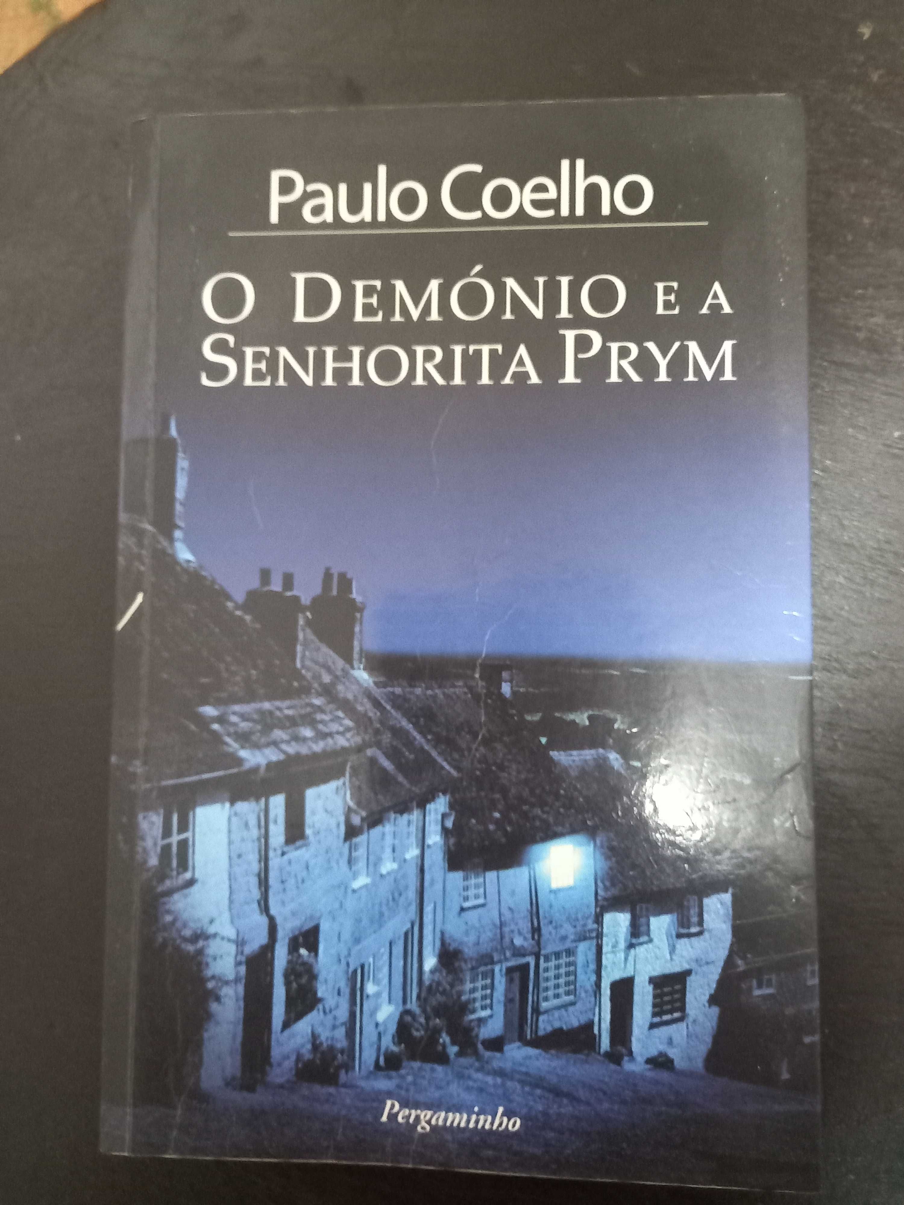 Livro de Paulo Coelho