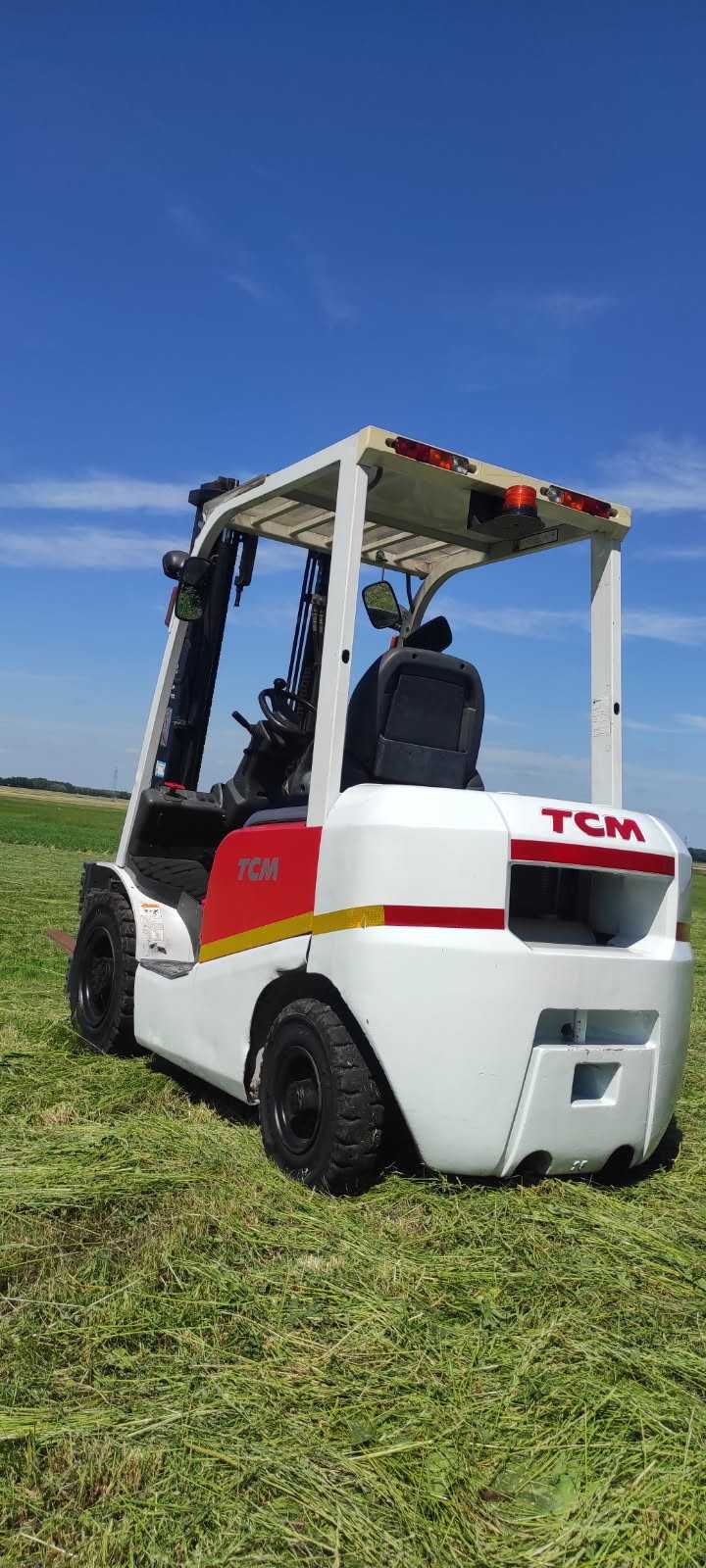 Wózek widłowy TCM  FHD 25 T3A Nissan Linde