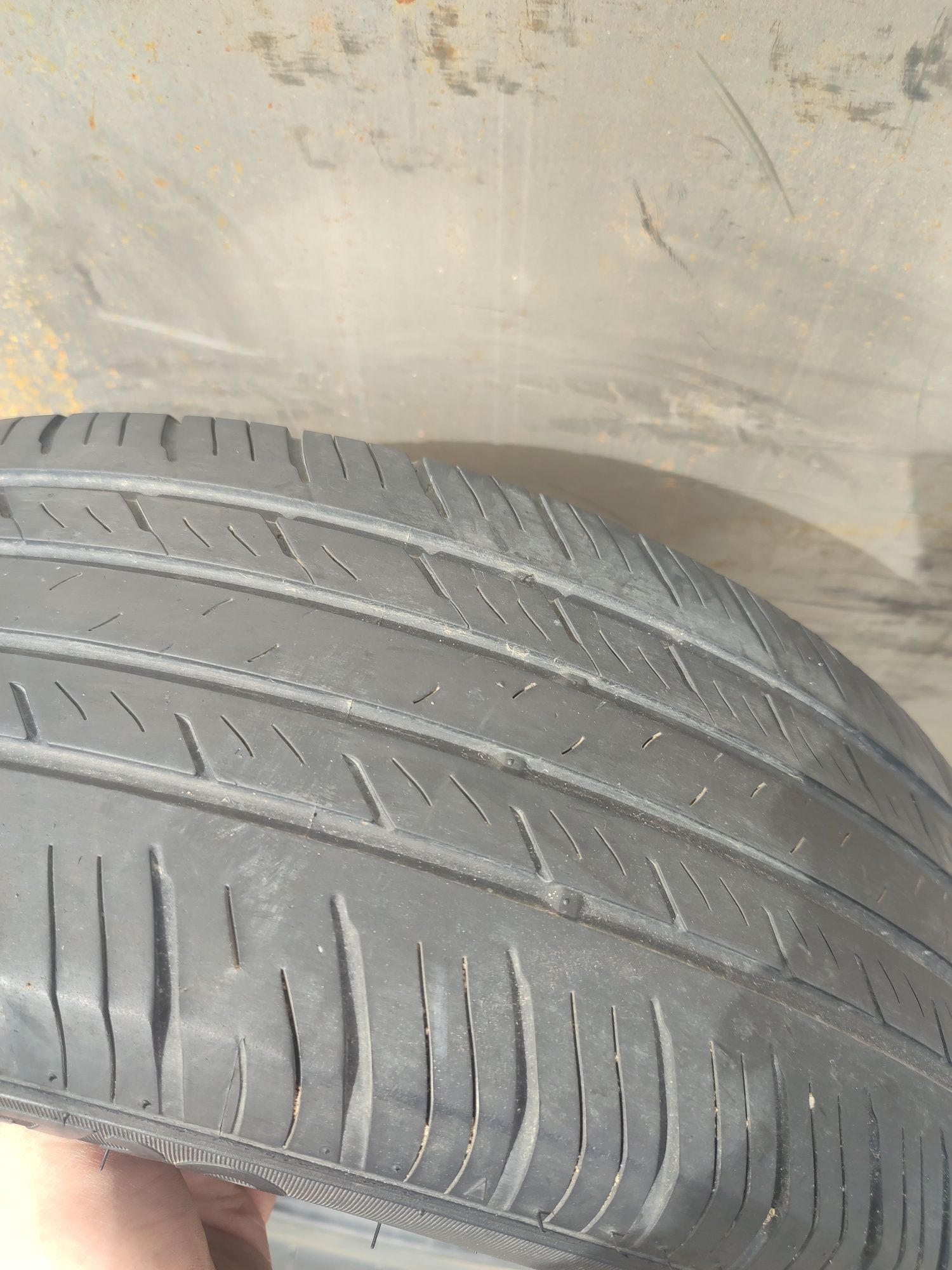 Резина літня Dextero touring dtr1 215/65r16