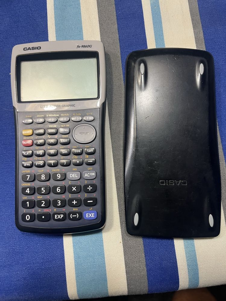 Calculadora cientifica Casio fx9860g